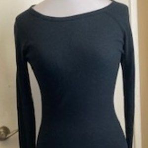 SO-L-BLK PULLOVER TOP